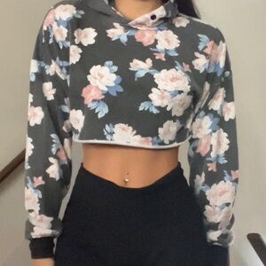 GARAGE floral cropped hoodie
